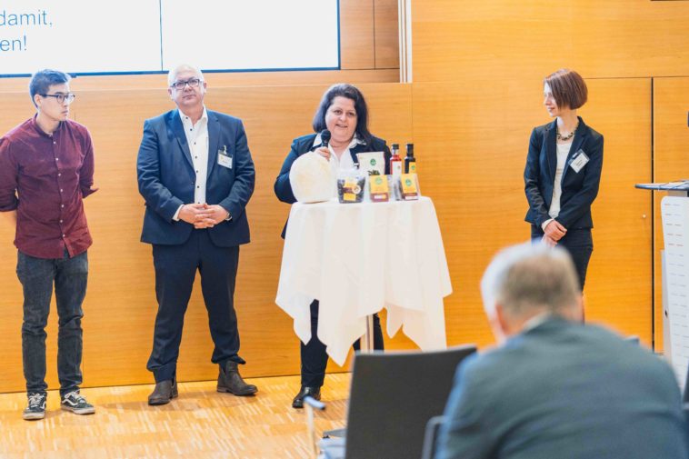 v.l.n.r.: Christoph Mayer, Friedrich Rauer, Anna Keutgen, Eszter Stefanics-Simon