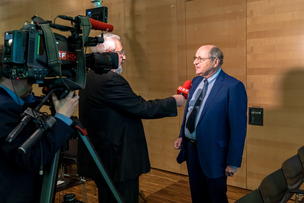 Christoph Badelt, Leiter des WIFO und des wissenschaftlichen Beirates im ORF-Interview.