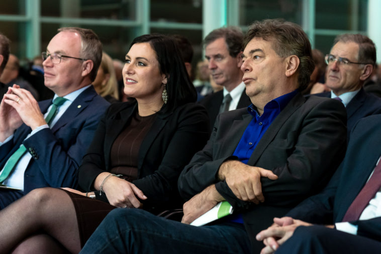 Stephan Pernkopf, Präsident des Ökosozialen Forums; Elisabeth Köstinger, Abgeordnete zum Nationalrat; Werner Kogler, Bundessprecher der Grünen Stephan Pernkopf, Präsident des Ökosozialen Forums; Elisabeth Köstinger, Abgeordnete zum Nationalrat; Werner Kogler, Bundessprecher der Grünen