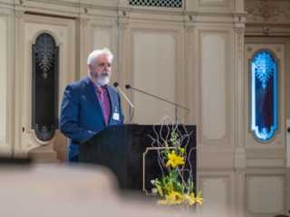 Ein Blick übe den Tellerrand: in den Agrarjournalismus – Owen Roberts, Präsident der Internationalen Föderation der AgrarjournalistInnen